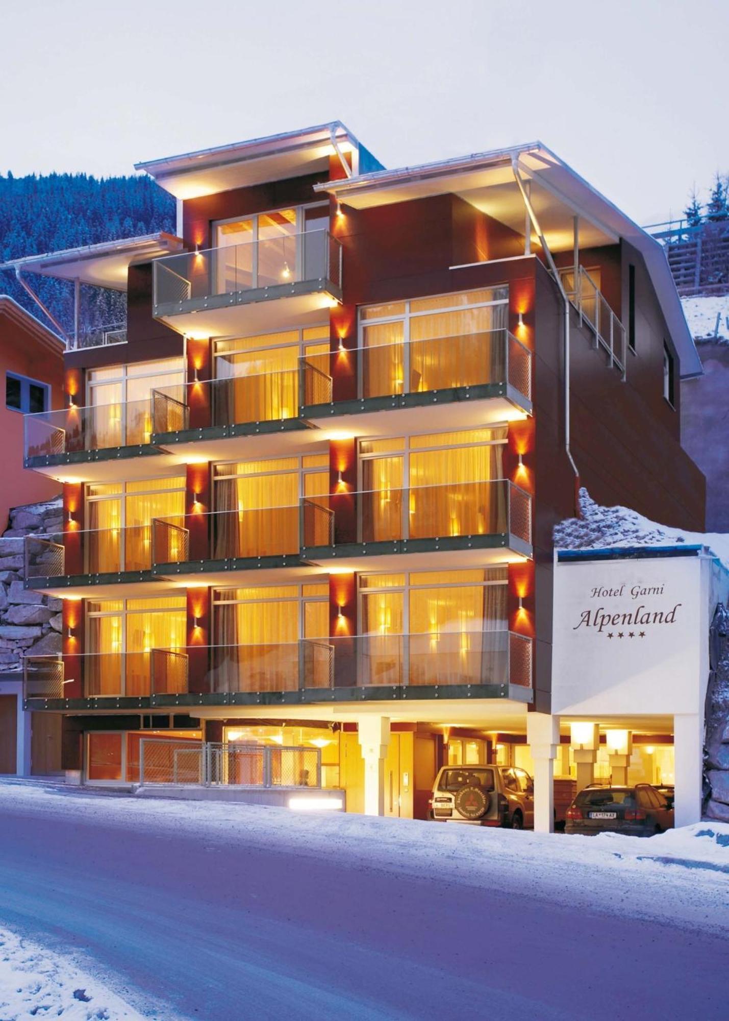 Hotel Alpenland Sankt Anton am Arlberg Bagian luar foto